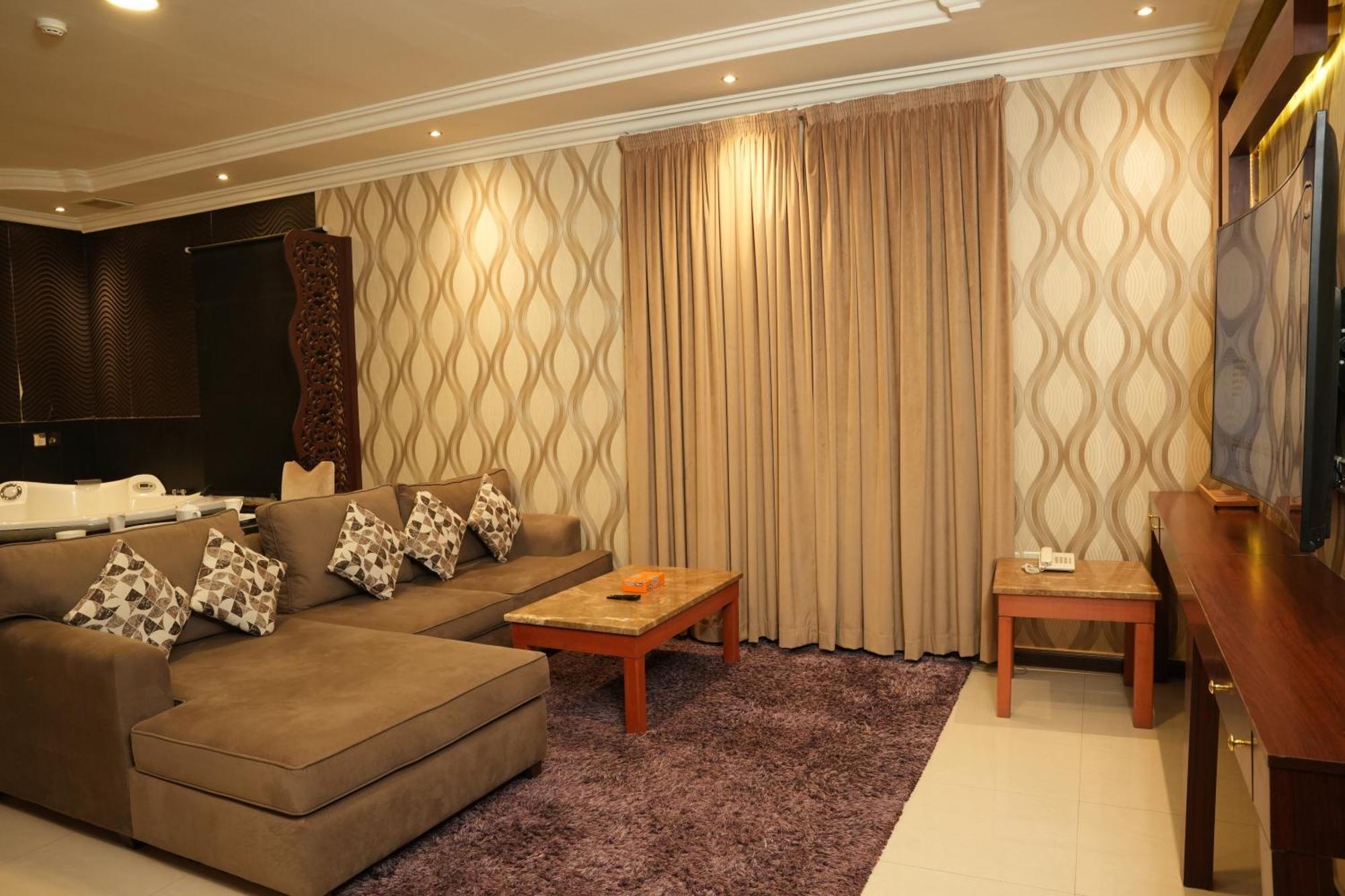 Al Joon Hotel Эр-Рияд Экстерьер фото